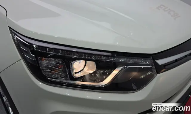 SsangYong TIBOLI 2019 1.5 автомат (гидро), миниатюра 8