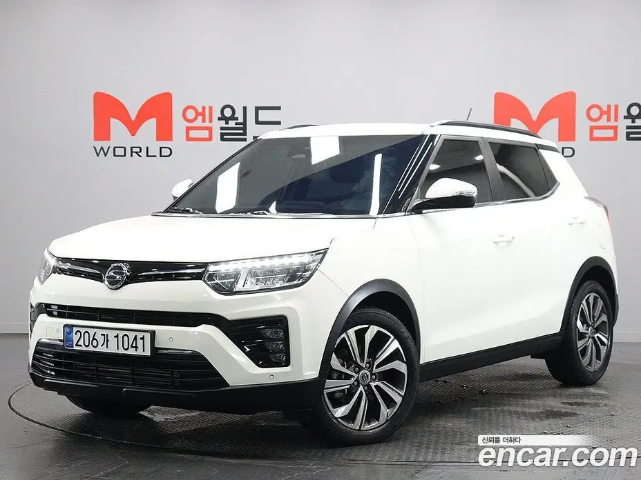 SsangYong TIBOLI 2022 1.5 автомат (гидро), фото 1 SsangYong TIBOLI 2022 1.5 автомат (гидро), фото 1