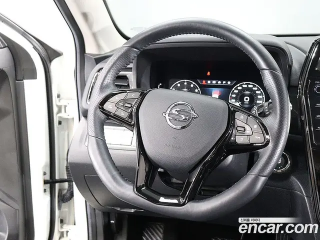 SsangYong TIBOLI 2022 1.5 автомат (гидро), миниатюра 6 SsangYong TIBOLI 2022 1.5 автомат (гидро), миниатюра 6