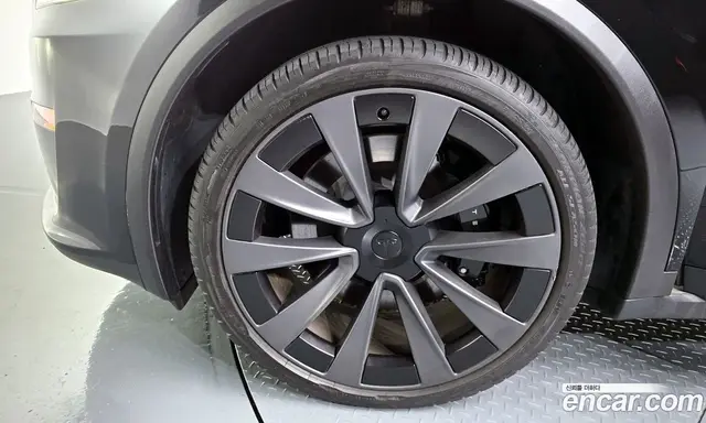 Tesla Model X 2023 0.2 автомат (гидро), миниатюра 5 Tesla Model X 2023 0.2 автомат (гидро), миниатюра 5