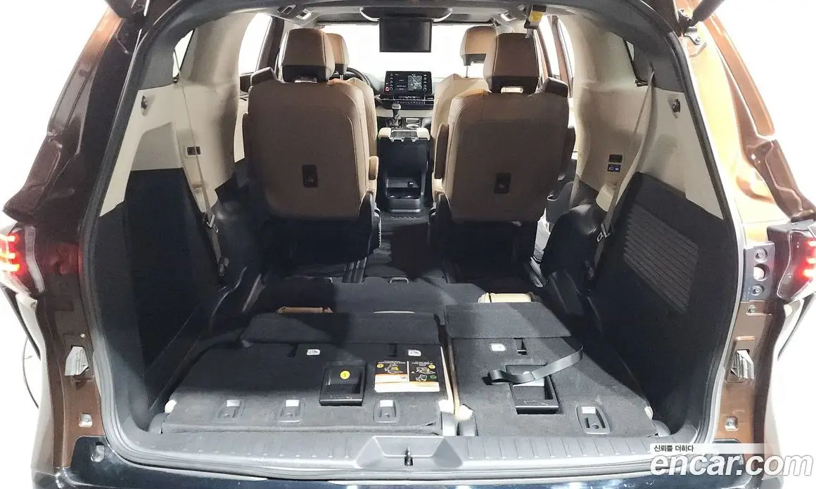 Toyota Sienna 2022 2.5 автомат (гидро), фото 25 Toyota Sienna 2022 2.5 автомат (гидро), фото 25