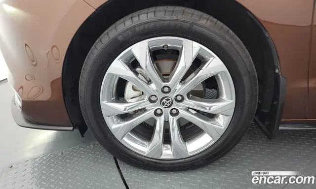 Toyota Sienna 2022 2.5 автомат (гидро), миниатюра 5 Toyota Sienna 2022 2.5 автомат (гидро), миниатюра 5