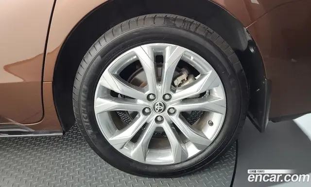 Toyota Sienna 2022 2.5 автомат (гидро), миниатюра 7 Toyota Sienna 2022 2.5 автомат (гидро), миниатюра 7