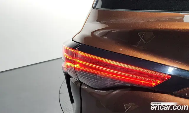 Toyota Sienna 2022 2.5 автомат (гидро), миниатюра 9 Toyota Sienna 2022 2.5 автомат (гидро), миниатюра 9