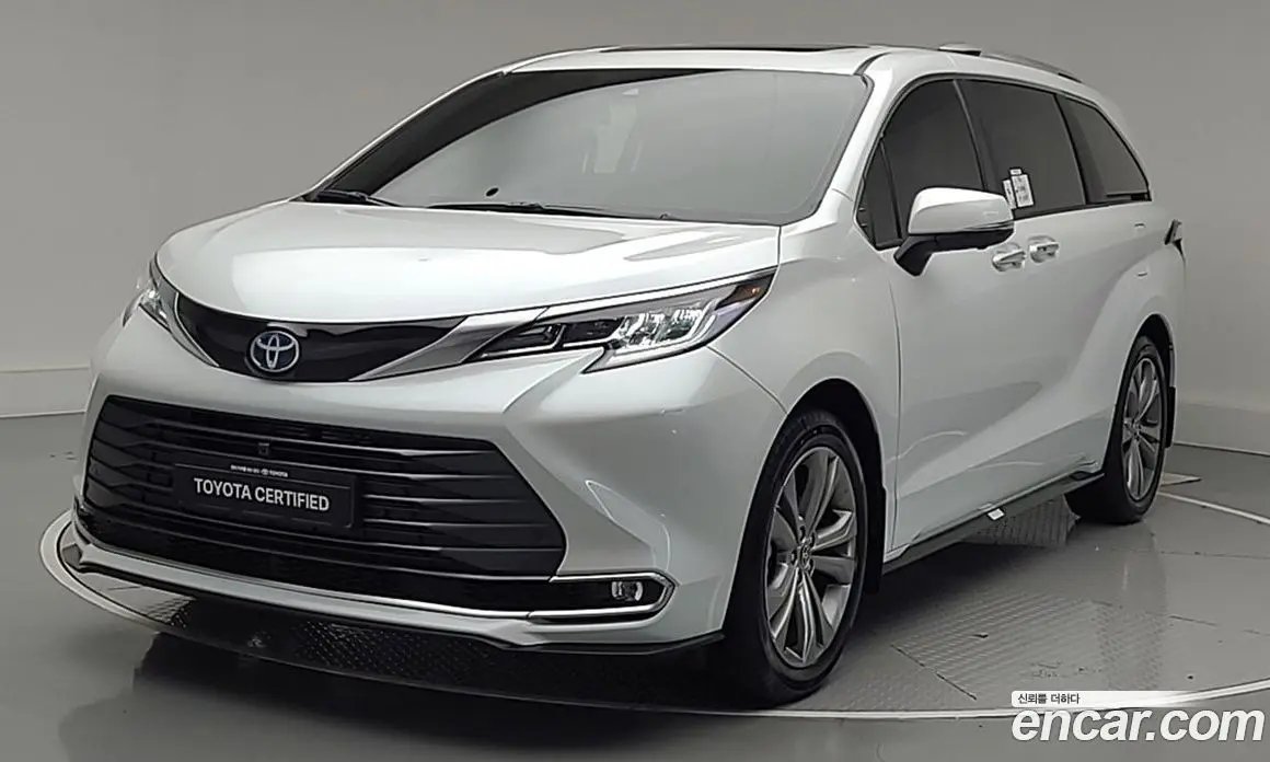 Toyota Sienna 2025 2.5 автомат (гидро), фото 1 Toyota Sienna 2025 2.5 автомат (гидро), фото 1