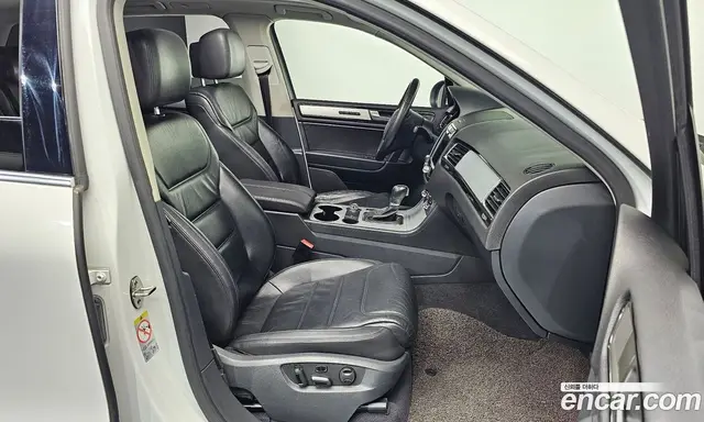 Volkswagen Touareg 2013 3.0 автомат (гидро), миниатюра 11 Volkswagen Touareg 2013 3.0 автомат (гидро), миниатюра 11