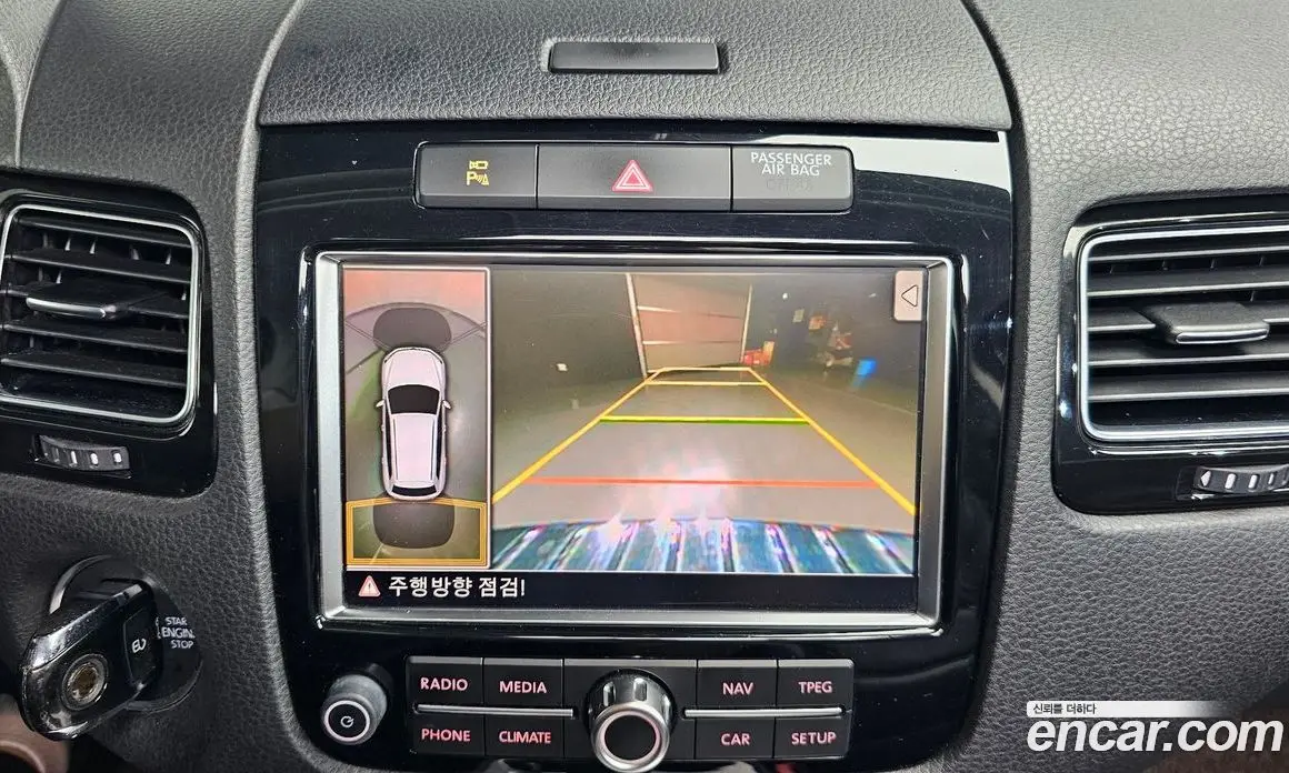 Volkswagen Touareg 2013 3.0 автомат (гидро), фото 15 Volkswagen Touareg 2013 3.0 автомат (гидро), фото 15