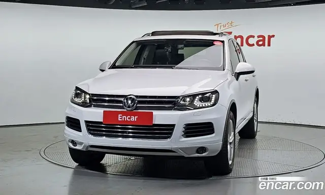 Volkswagen Touareg 2013 3.0 автомат (гидро), миниатюра 3 Volkswagen Touareg 2013 3.0 автомат (гидро), миниатюра 3