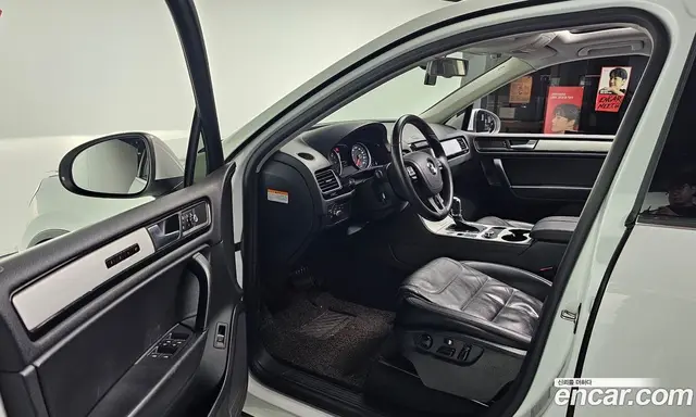 Volkswagen Touareg 2013 3.0 автомат (гидро), миниатюра 10 Volkswagen Touareg 2013 3.0 автомат (гидро), миниатюра 10