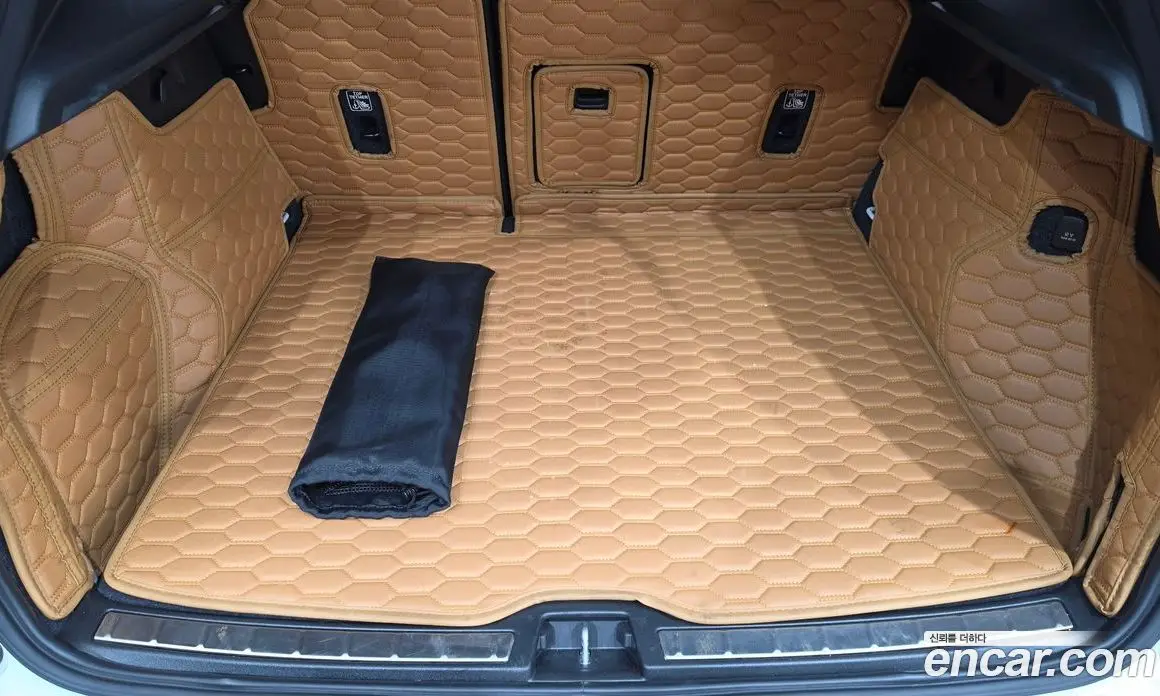 Volvo XC40 2022 2.0 автомат (гидро), фото 25 Volvo XC40 2022 2.0 автомат (гидро), фото 25