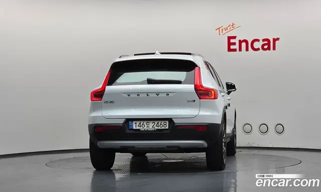 Volvo XC40 2022 2.0 автомат (гидро), миниатюра 4 Volvo XC40 2022 2.0 автомат (гидро), миниатюра 4