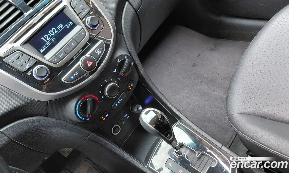 Hyundai Accent 2016 1.4 автомат (гидро), фото 12 Hyundai Accent 2016 1.4 автомат (гидро), фото 12