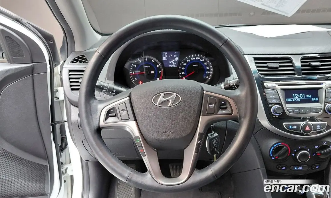 Hyundai Accent 2016 1.4 автомат (гидро), фото 18 Hyundai Accent 2016 1.4 автомат (гидро), фото 18