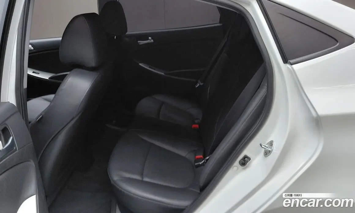 Hyundai Accent 2016 1.4 автомат (гидро), фото 21 Hyundai Accent 2016 1.4 автомат (гидро), фото 21