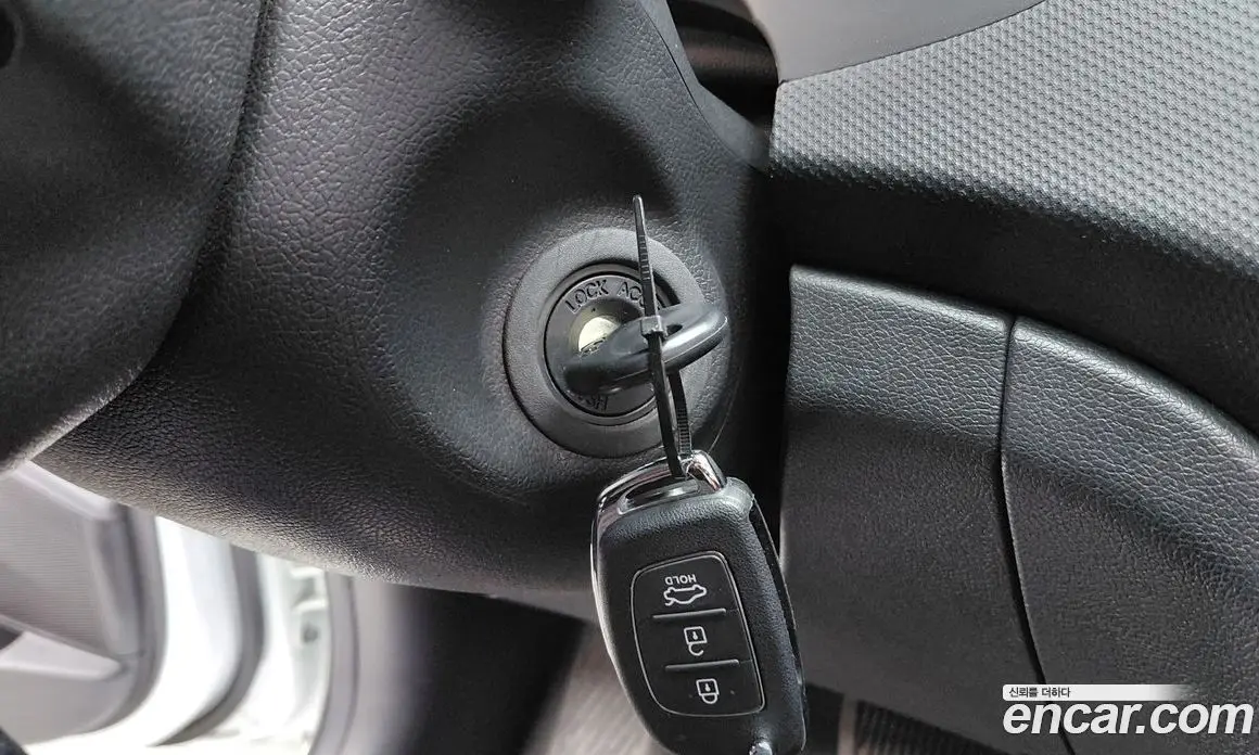 Hyundai Accent 2016 1.4 автомат (гидро), фото 24 Hyundai Accent 2016 1.4 автомат (гидро), фото 24