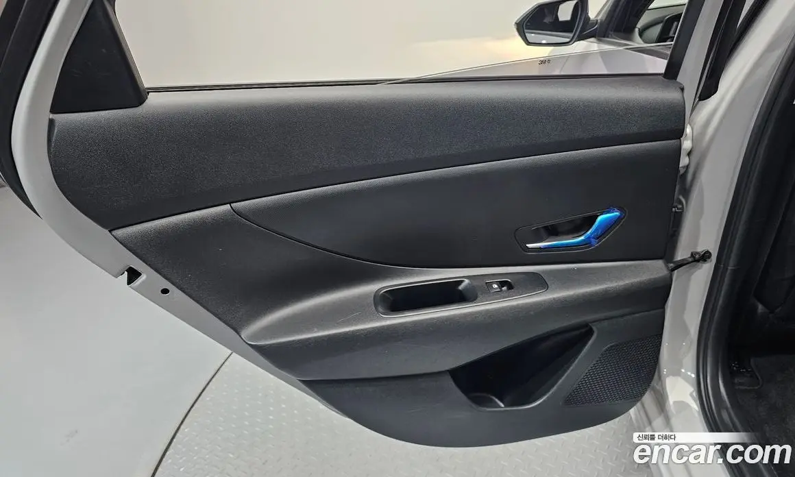 Hyundai Avante 2020 1.6 автомат (гидро), фото 15