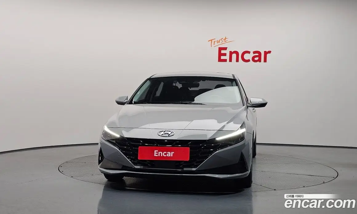 Hyundai Avante 2020 1.6 автомат (гидро), фото 3