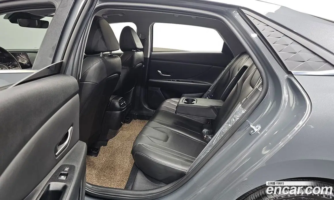 Hyundai Avante 2025 1.6 автомат (гидро), фото 18 Hyundai Avante 2025 1.6 автомат (гидро), фото 18