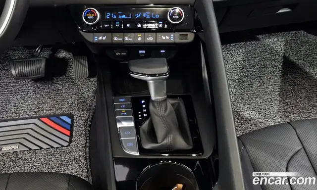 Hyundai Avante 2025 1.6 автомат (гидро), миниатюра 9 Hyundai Avante 2025 1.6 автомат (гидро), миниатюра 9