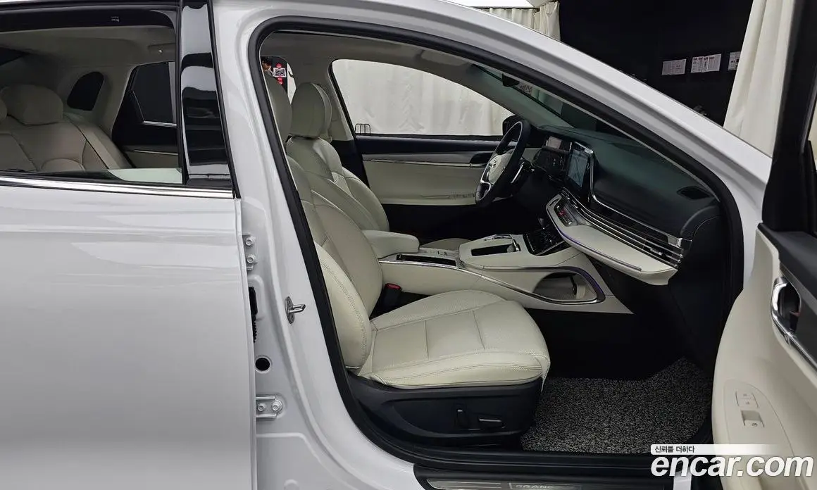 Hyundai Grandeur 2022 2.5 автомат (гидро), фото 11 Hyundai Grandeur 2022 2.5 автомат (гидро), фото 11