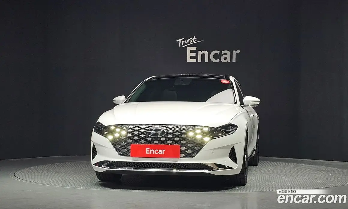 Hyundai Grandeur 2022 2.5 автомат (гидро), фото 3 Hyundai Grandeur 2022 2.5 автомат (гидро), фото 3