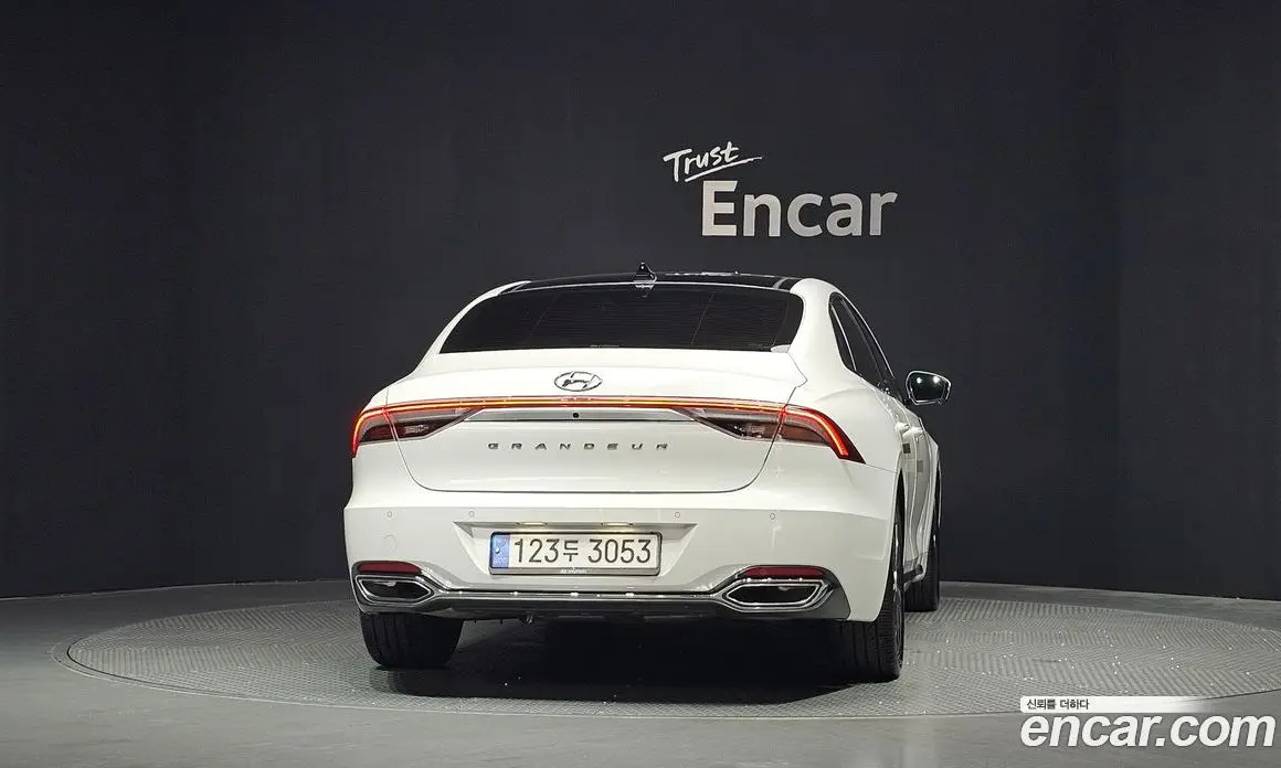 Hyundai Grandeur 2022 2.5 автомат (гидро), фото 4 Hyundai Grandeur 2022 2.5 автомат (гидро), фото 4