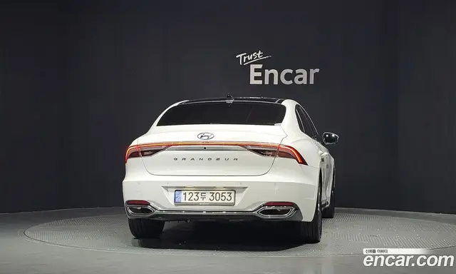 Hyundai Grandeur 2022 2.5 автомат (гидро), миниатюра 4 Hyundai Grandeur 2022 2.5 автомат (гидро), миниатюра 4