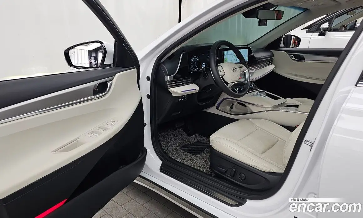 Hyundai Grandeur 2022 2.5 автомат (гидро), фото 10 Hyundai Grandeur 2022 2.5 автомат (гидро), фото 10