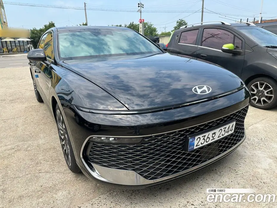 Hyundai Grandeur 2026 2.5 автомат (гидро), фото 1 Hyundai Grandeur 2026 2.5 автомат (гидро), фото 1