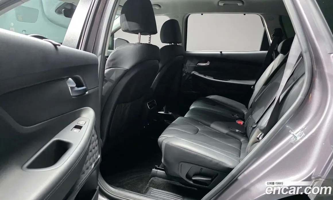 Hyundai Santa Fe 2022 2.2 автомат (гидро), фото 12