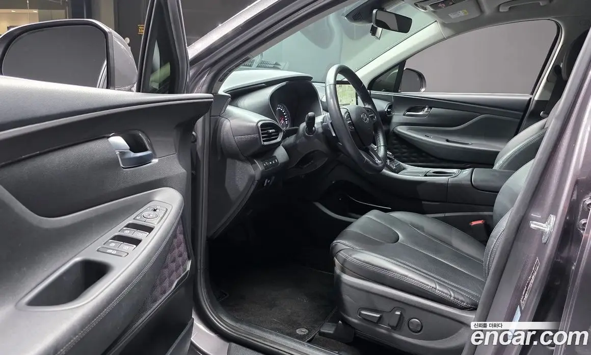 Hyundai Santa Fe 2022 2.2 автомат (гидро), фото 10