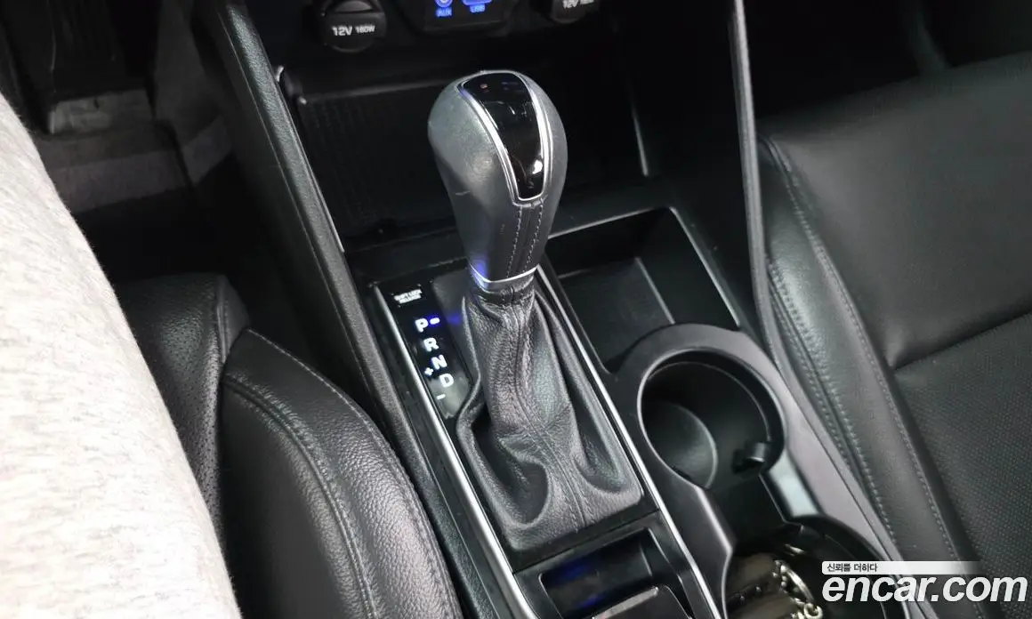 Hyundai Tucson 2015 1.7 автомат (гидро), фото 12 Hyundai Tucson 2015 1.7 автомат (гидро), фото 12