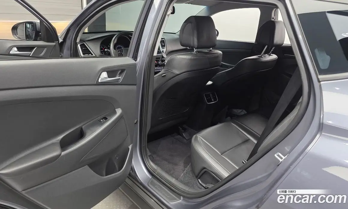 Hyundai Tucson 2015 1.7 автомат (гидро), фото 17 Hyundai Tucson 2015 1.7 автомат (гидро), фото 17