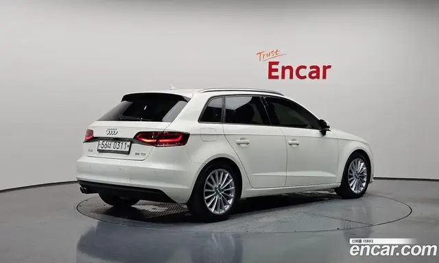 Audi A3 2015 2.0 автомат (гидро), миниатюра 2 Audi A3 2015 2.0 автомат (гидро), миниатюра 2