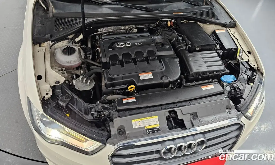 Audi A3 2015 2.0 автомат (гидро), фото 6 Audi A3 2015 2.0 автомат (гидро), фото 6