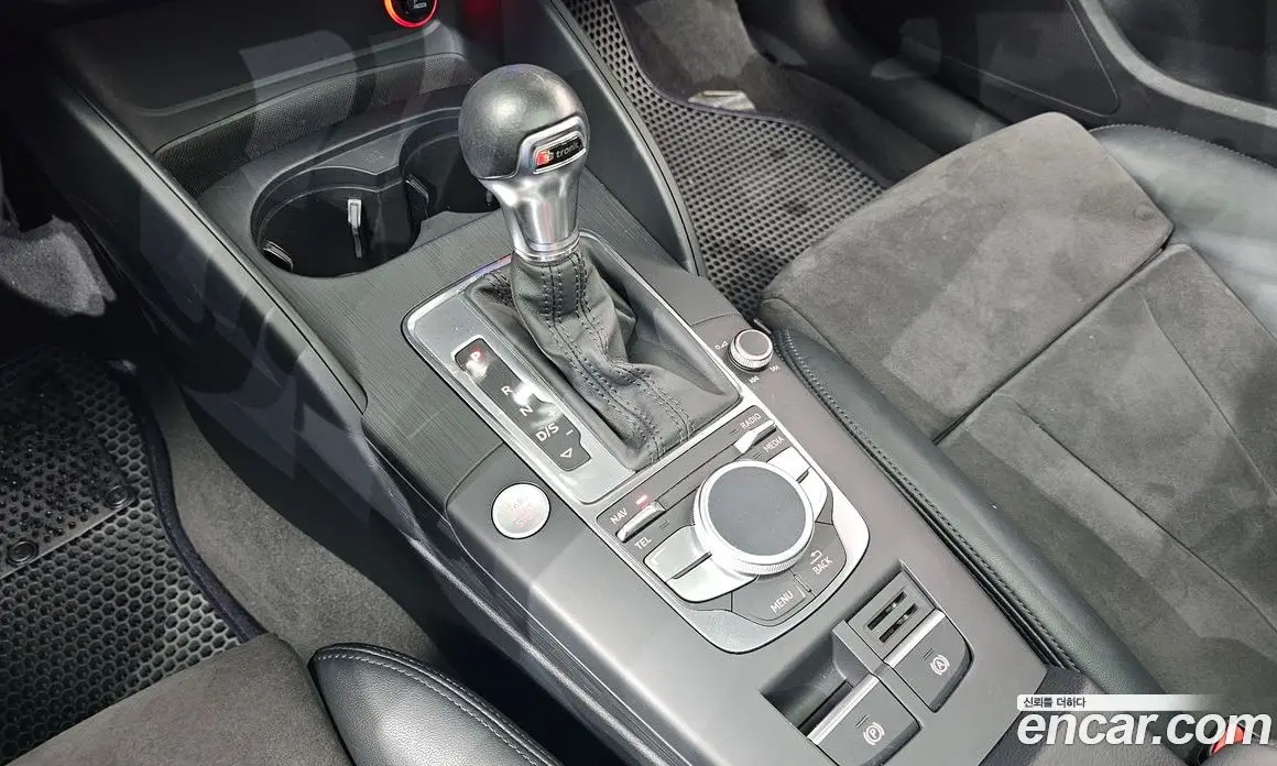 Audi A3 2015 2.0 автомат (гидро), фото 9 Audi A3 2015 2.0 автомат (гидро), фото 9