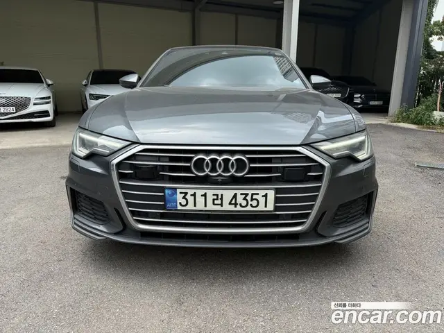 Audi A6 2021 2.0 автомат (гидро), миниатюра 3