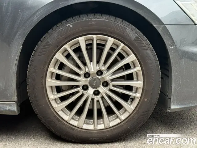 Audi A6 2021 2.0 автомат (гидро), миниатюра 5