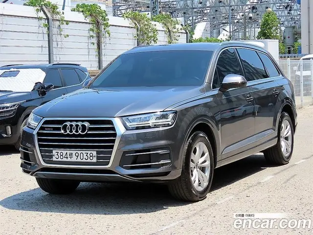 Audi Q7 2019 2.0 автомат (гидро), миниатюра 2 Audi Q7 2019 2.0 автомат (гидро), миниатюра 2