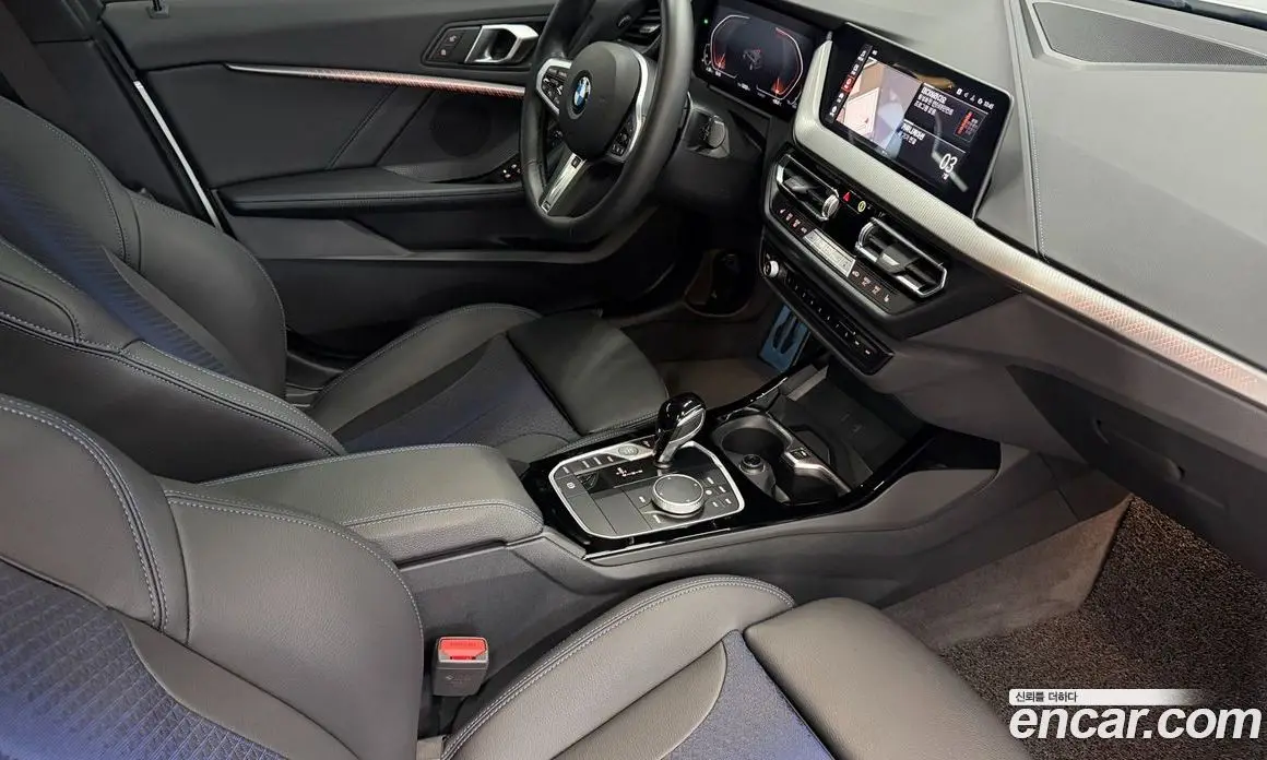 BMW 1 серия 2024 2.0 автомат (гидро), фото 16