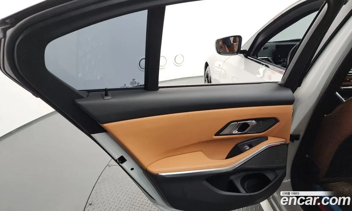 BMW 3 серия 2023 2.0 автомат (гидро), фото 15 BMW 3 серия 2023 2.0 автомат (гидро), фото 15