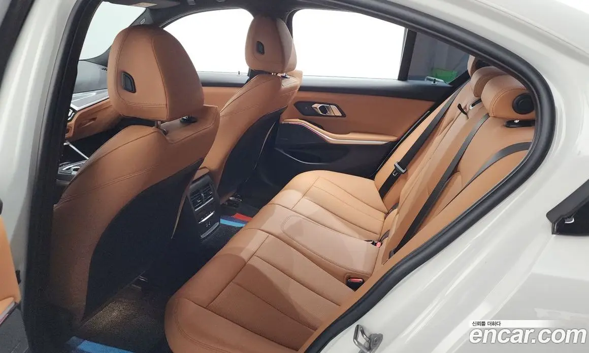 BMW 3 серия 2023 2.0 автомат (гидро), фото 28 BMW 3 серия 2023 2.0 автомат (гидро), фото 28