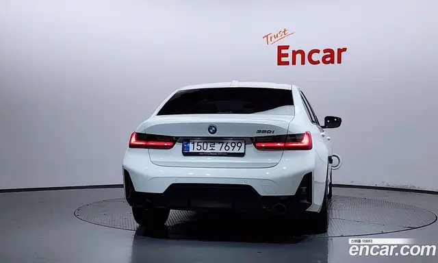 BMW 3 серия 2023 2.0 автомат (гидро), миниатюра 4 BMW 3 серия 2023 2.0 автомат (гидро), миниатюра 4