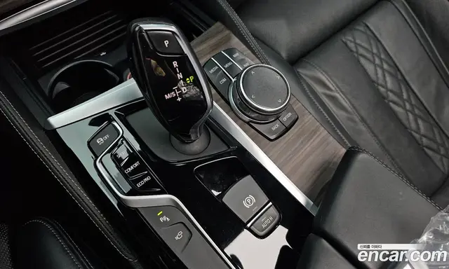 BMW 5 серия 2017 2.0 автомат (гидро), миниатюра 9
