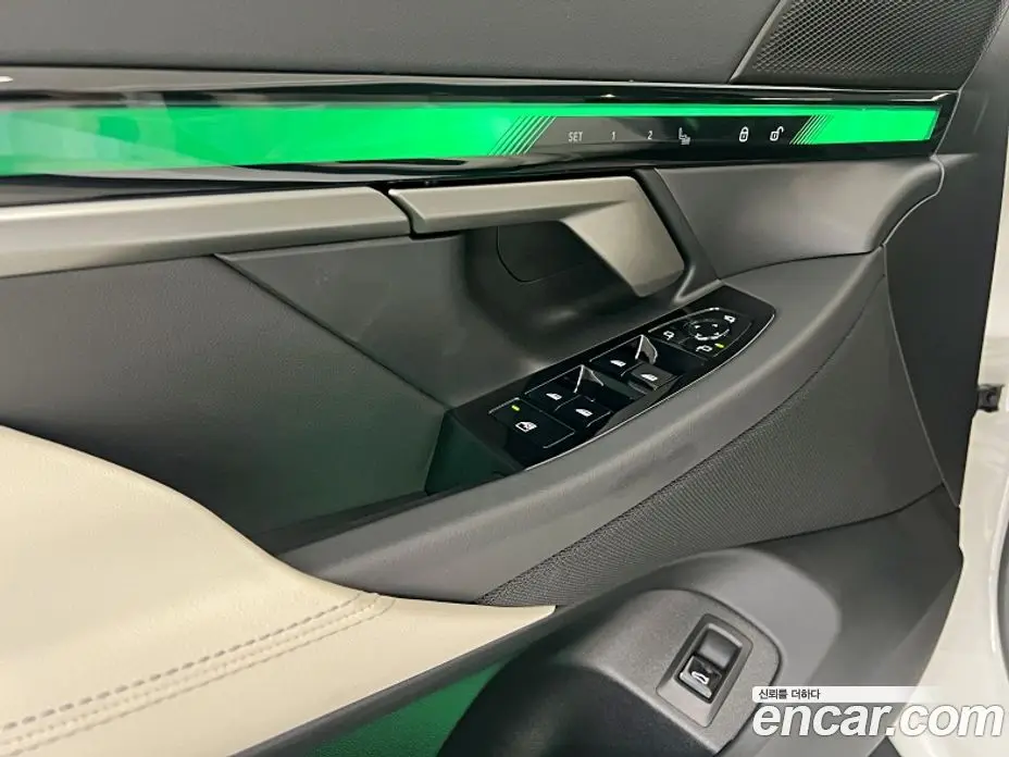 BMW 5 серия 2025 2.0 автомат (гидро), фото 15