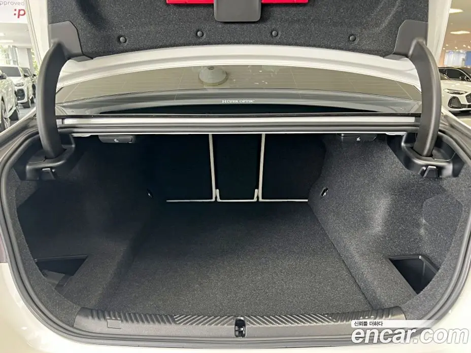 BMW 5 серия 2025 2.0 автомат (гидро), фото 20