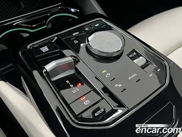BMW 5 серия 2025 2.0 автомат (гидро), миниатюра 9