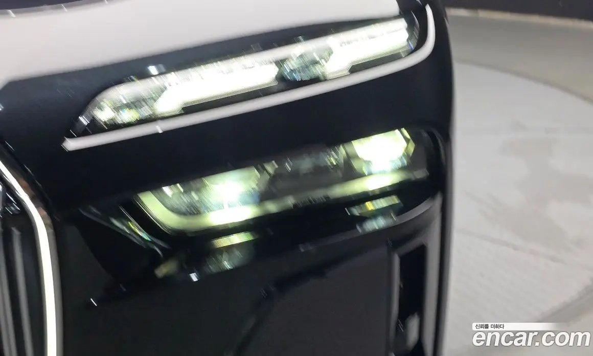 BMW 7 серия 2025 3.0 автомат (гидро), фото 8 BMW 7 серия 2025 3.0 автомат (гидро), фото 8