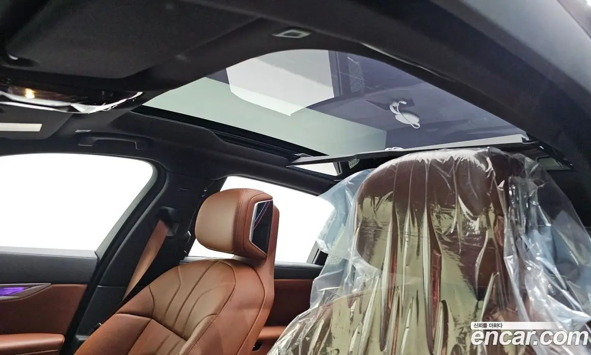 BMW 7 серия 2025 3.0 автомат (гидро), фото 25 BMW 7 серия 2025 3.0 автомат (гидро), фото 25
