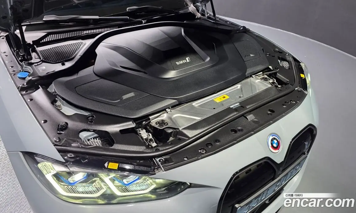 BMW i4 2022 0.2 автомат (гидро), фото 6 BMW i4 2022 0.2 автомат (гидро), фото 6